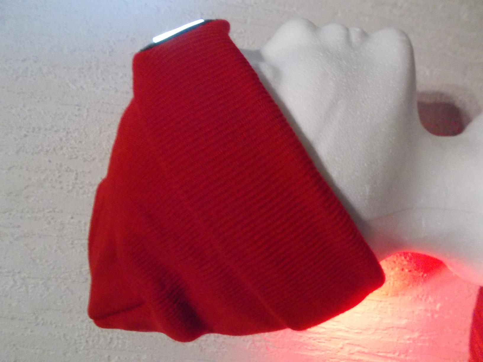 Lunartec Taschenlampen LED-Mütze rot aufladbar 8 LEDs