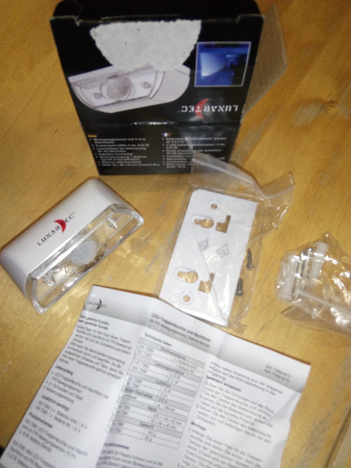 Lunartec Innenbeleuchtung Mini LED Treppenlicht Batterie