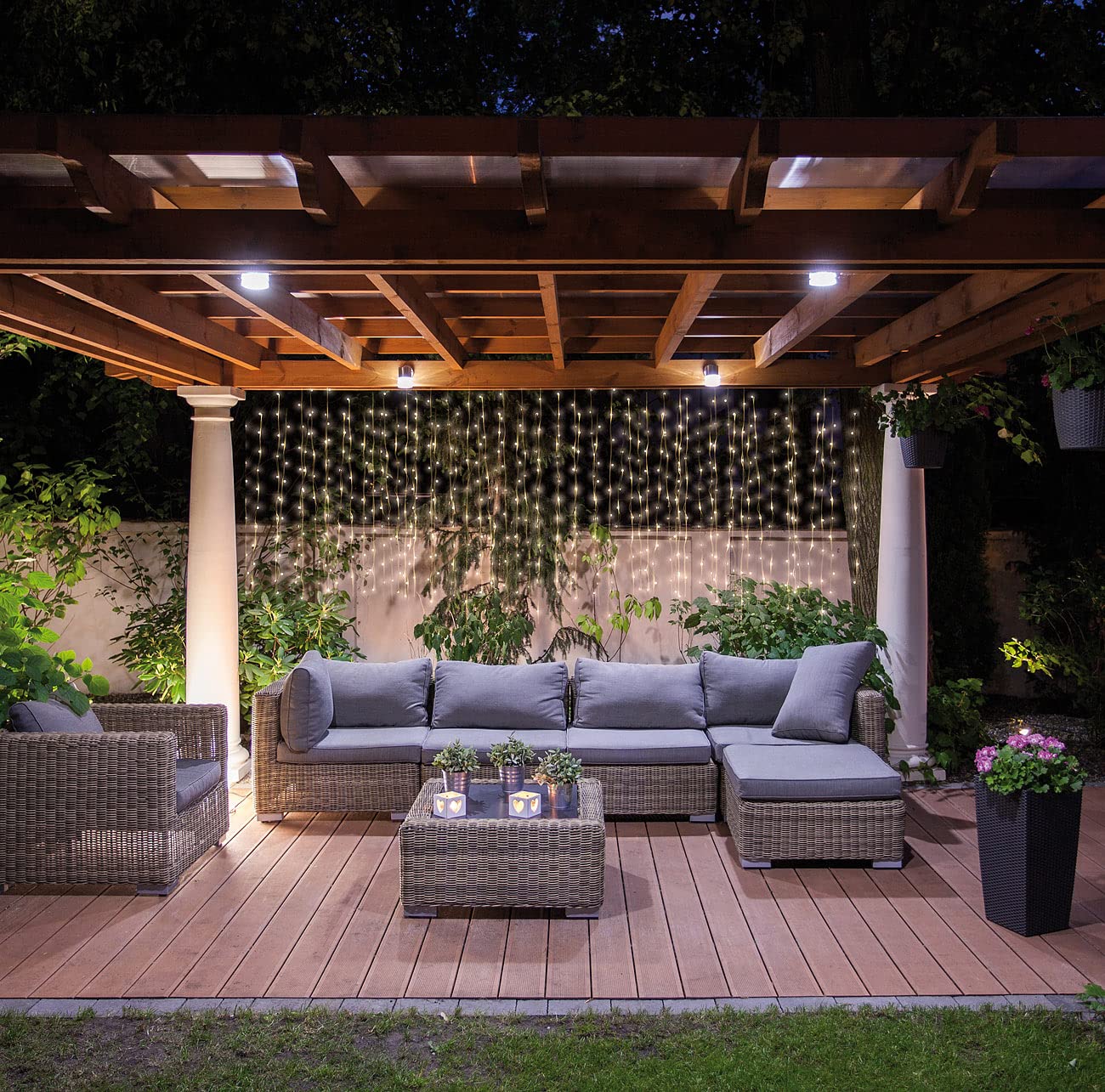 Lunartec Licht-Dekoration Lichtervorhang 3x3m warmweiß 300 LED
