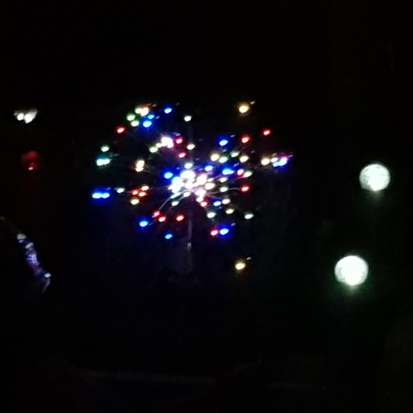 Lunartec Außenbeleuchtung Solar Feuerwerk Lichtdeko bunt 2er-Set 120 LEDs