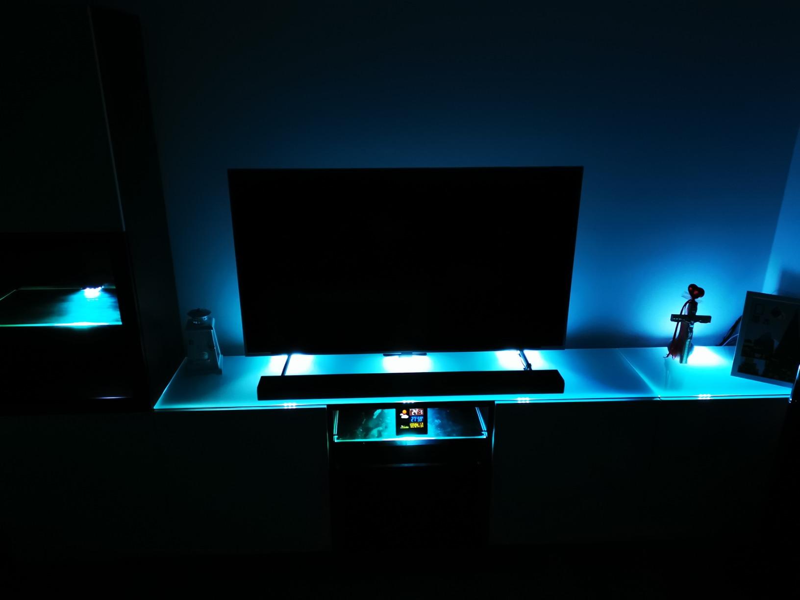 Lunartec Innenbeleuchtung Glasbodenbeleuchtung RGB 6er-Set Fernbedienung