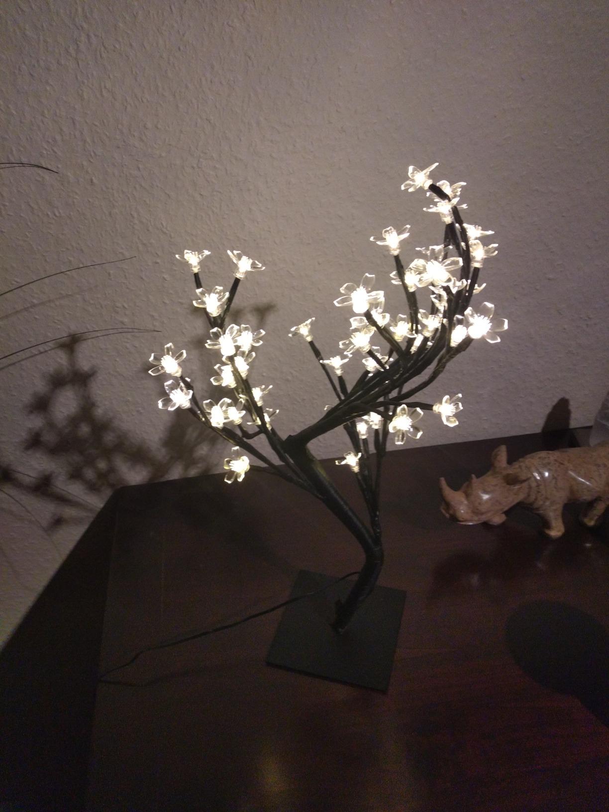 Lunartec Licht-Dekoration LED-Lichterbaum 48 Blüten warmweiß 45 cm