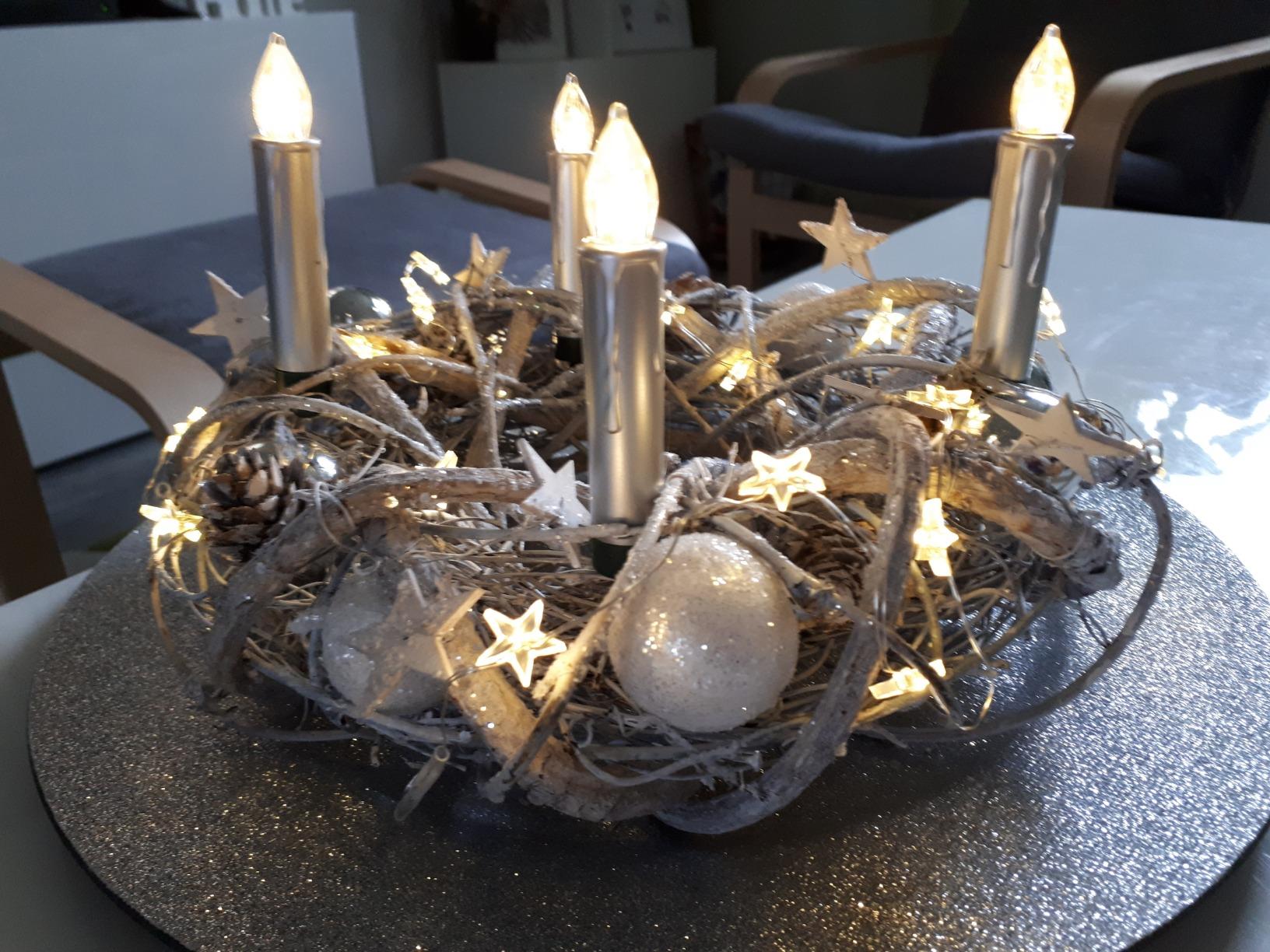 Lunartec Licht-Dekoration LED-Christbaumkerzen 20er silber