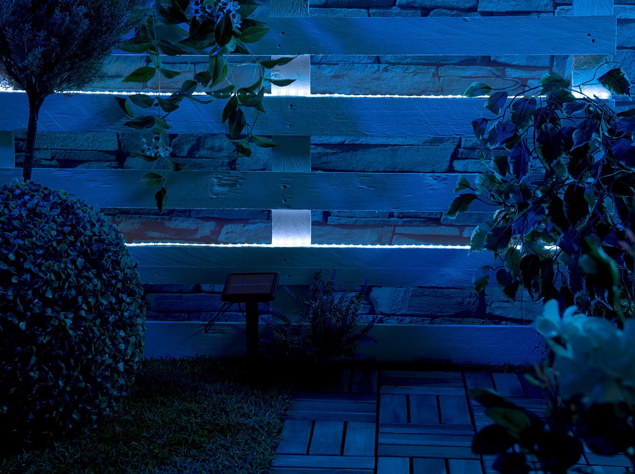 Lunartec Leuchtmittel Solar LED-Streifen 3 m 2er Set IP65