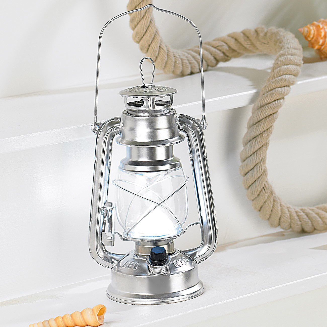 Lunartec LED-Sturmlampe silbern dimmbar 42 lm batteriebetrieben
