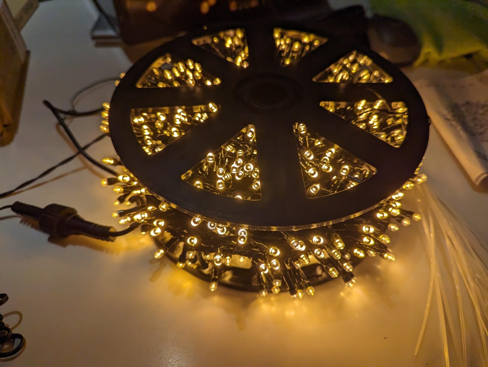 elktry Lichterkette 50m 2000 LED warmweiß mit Memory IP44