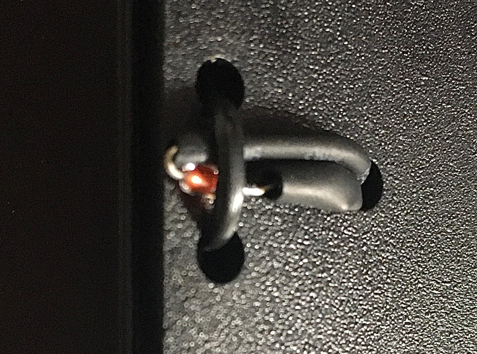 Lunartec LED-Uhren Funk-Wanduhr rot Datum Temperatur Metall
