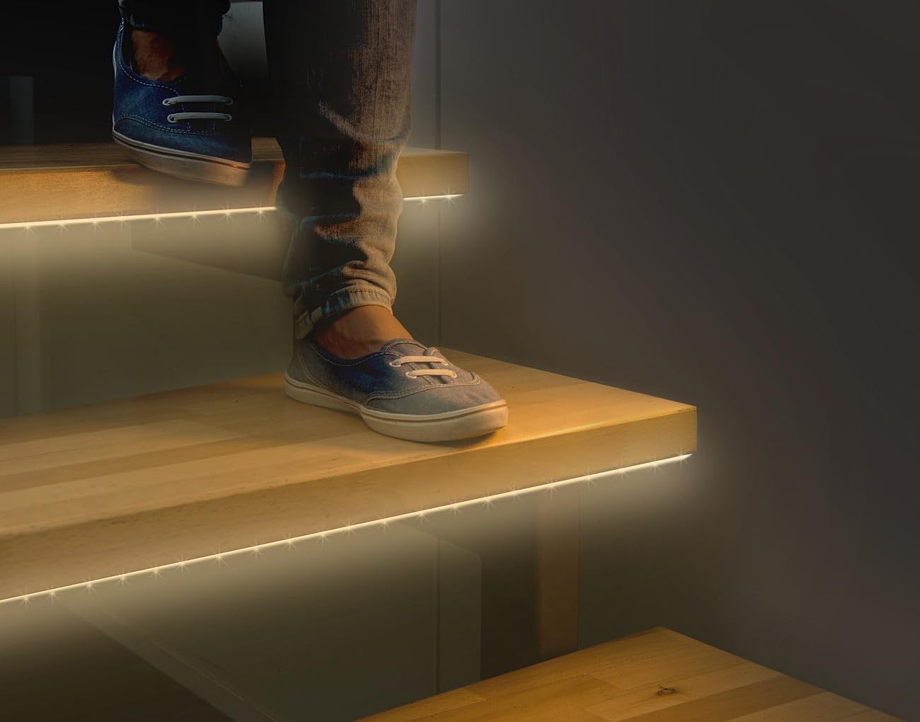 Lunartec Akku-LED-Streifen warmweiß 100cm mit Sensor