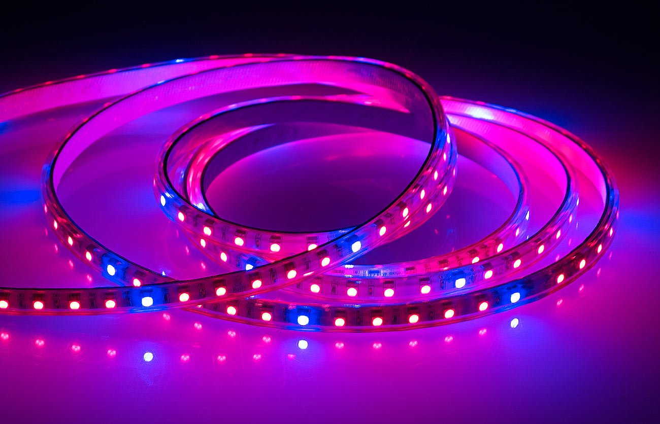 Lunartec Leuchtmittel LED-Pflanzenlicht Streifen 3 m rot-blau