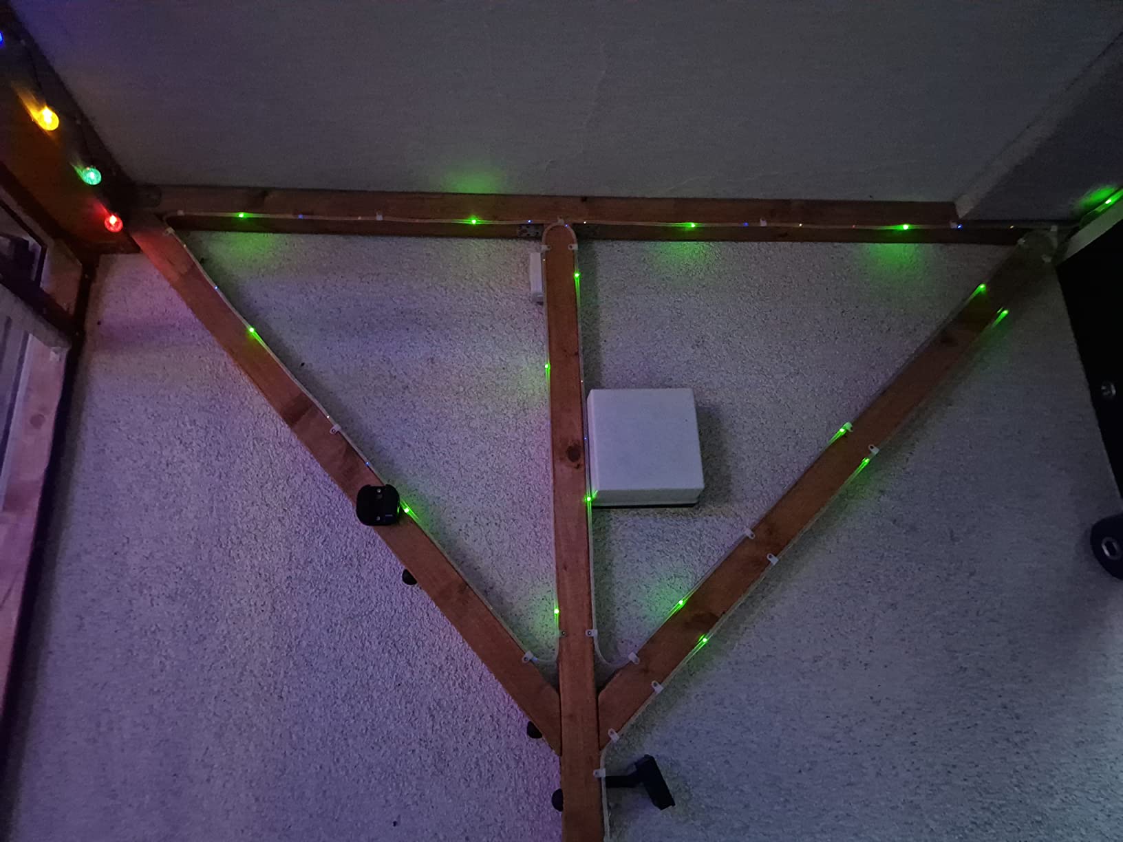 Bxroiu Lichtschlauch 10 m 100 LED Schlauch Weiß solar