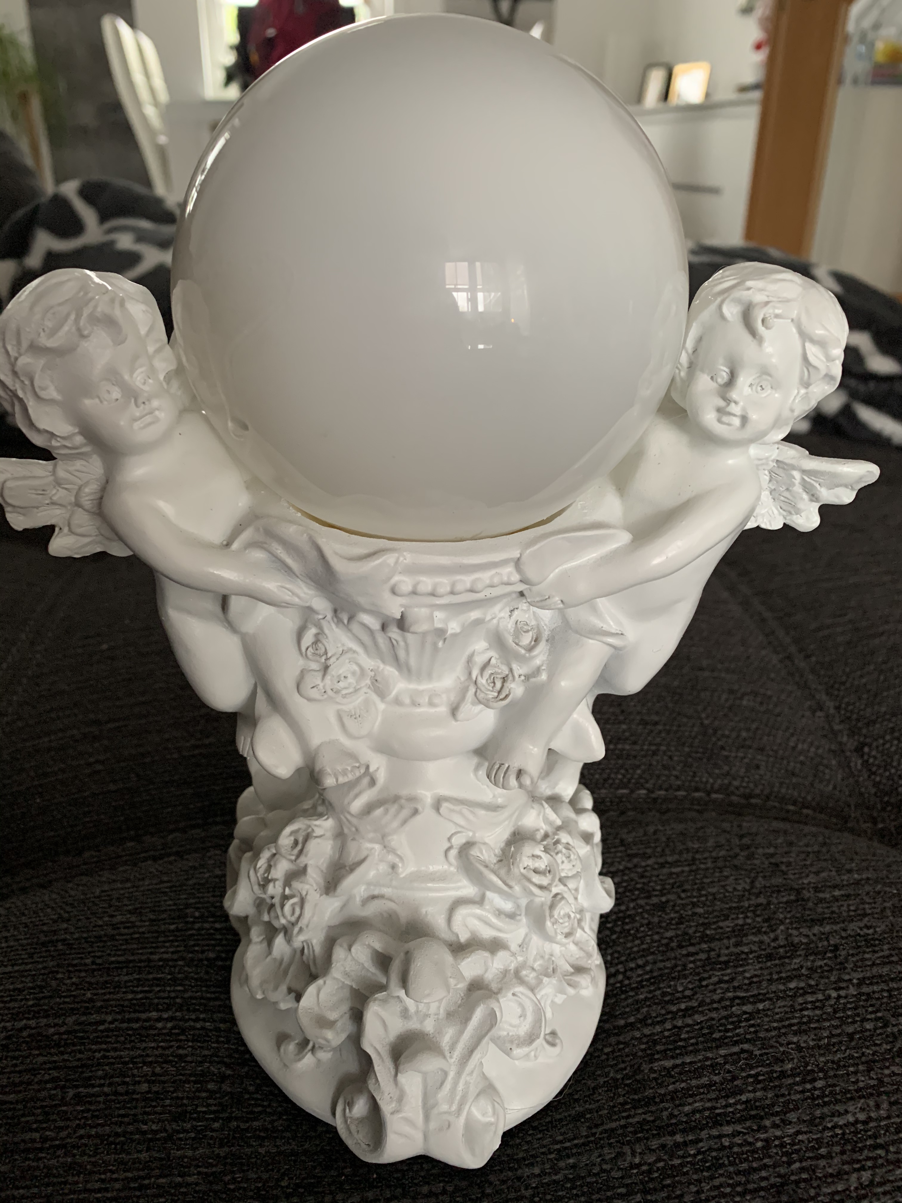 Lunartec Licht-Dekoration Engel mit Solar-LED-Kugel 24cm