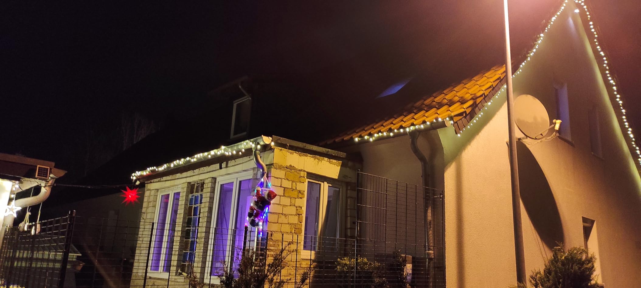 Bonetti LED Lichterketten Weihnachtsmann Strickleiter 30 LEDs