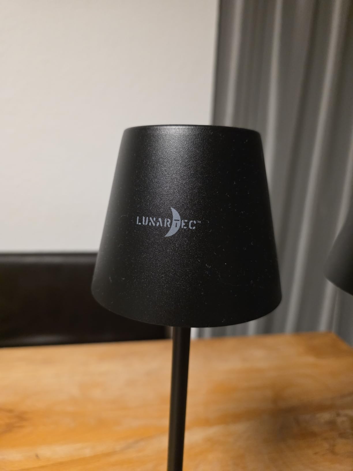 Lunartec Taschenlampen 2er RGBW-Tischleuchte Flaschenaufsatz