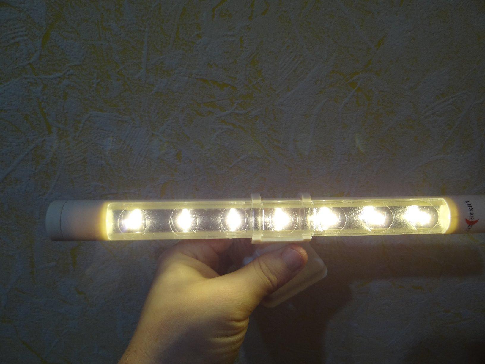 Lunartec Innenbeleuchtung 4in1 LED-Unterbauleuchte warmweiß batteriebetrieben