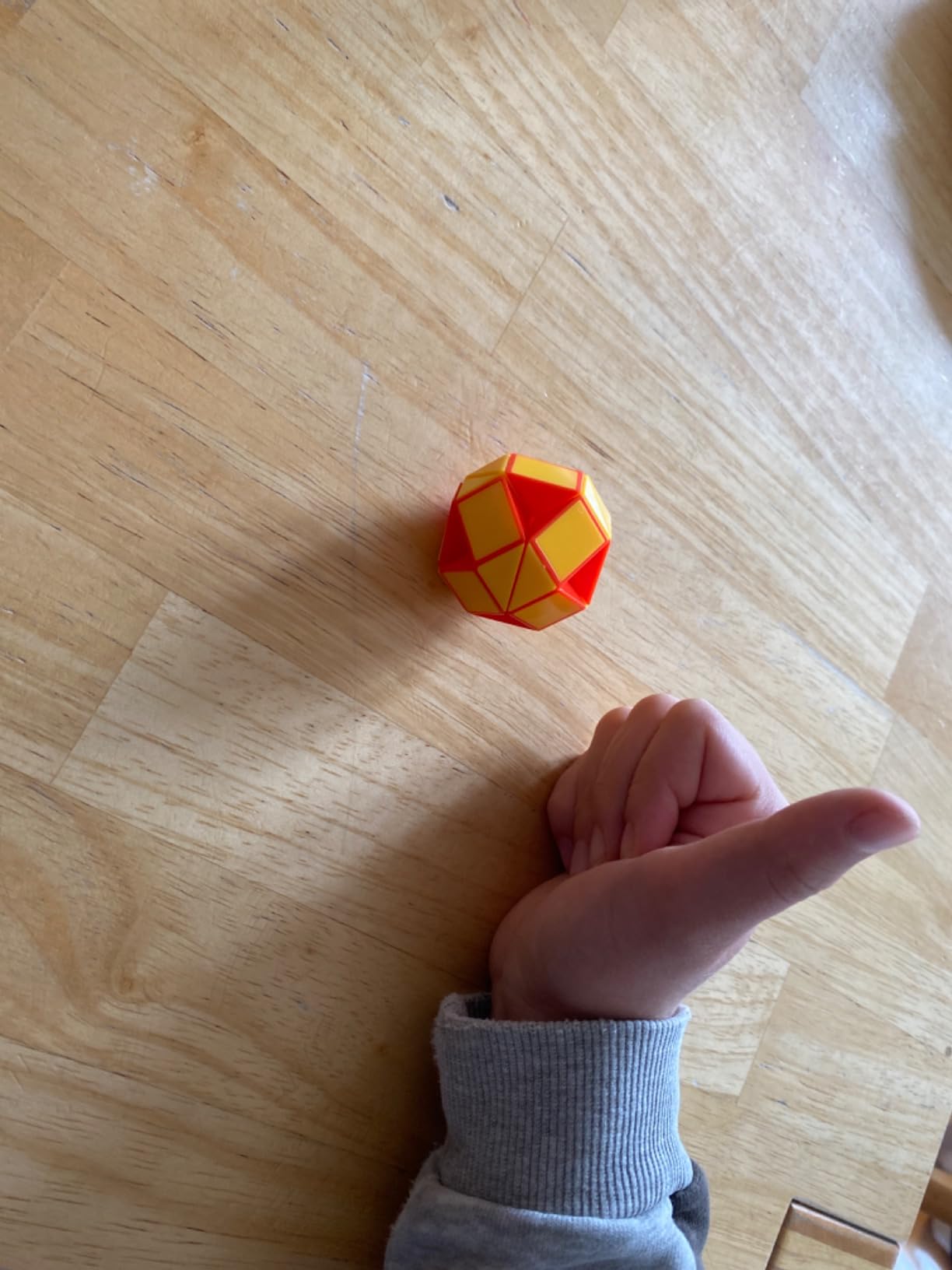 WEARXI Spielzeug Magische Schlangen 12er-Set mehrfarbig