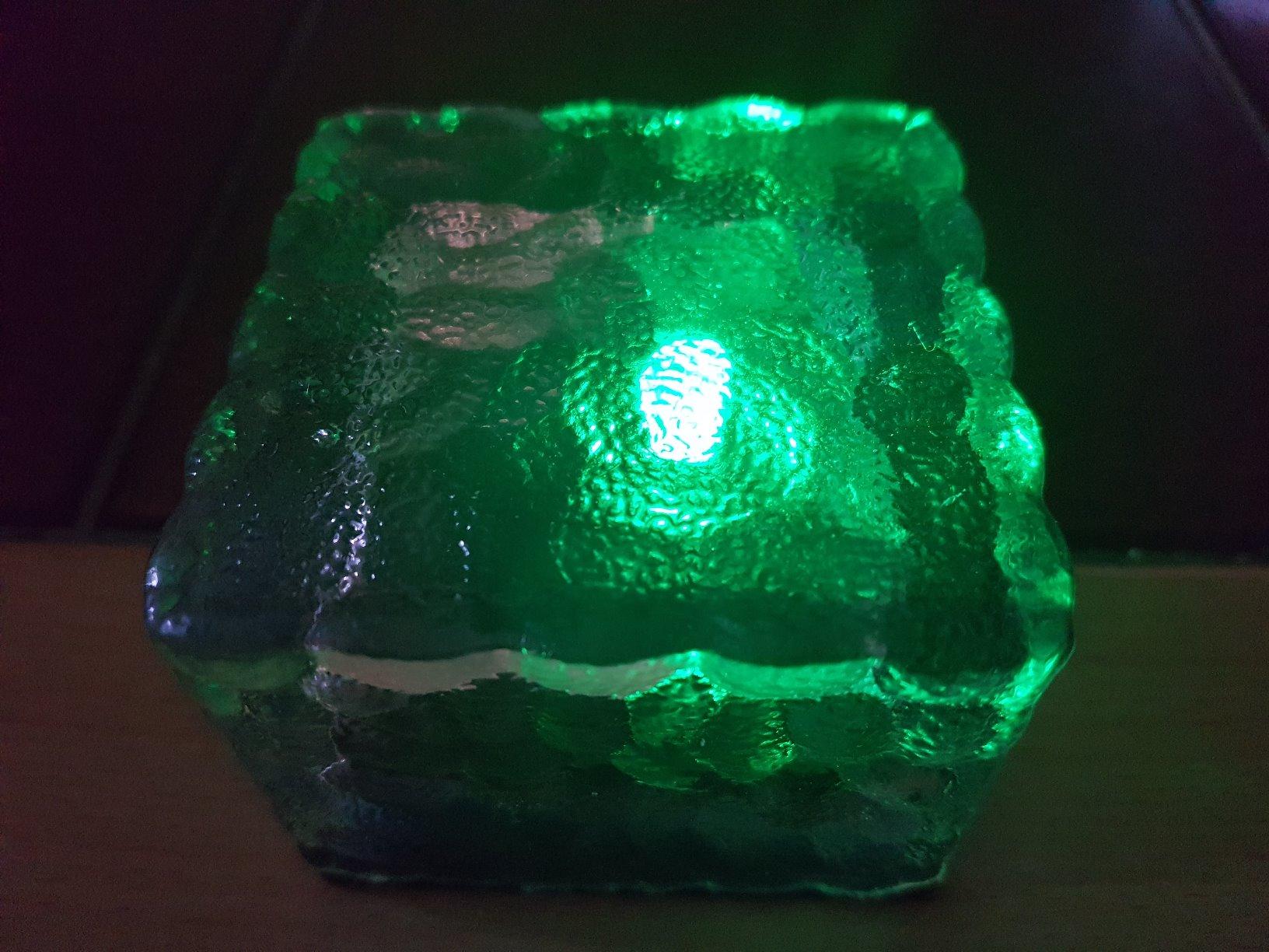 Lunartec Außenbeleuchtung Solar Glasbaustein RGB Leuchte IP44