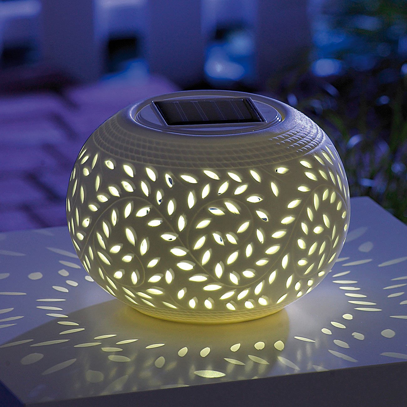Lunartec Solar Windlicht Porzellan Farbwechsel warmweiß