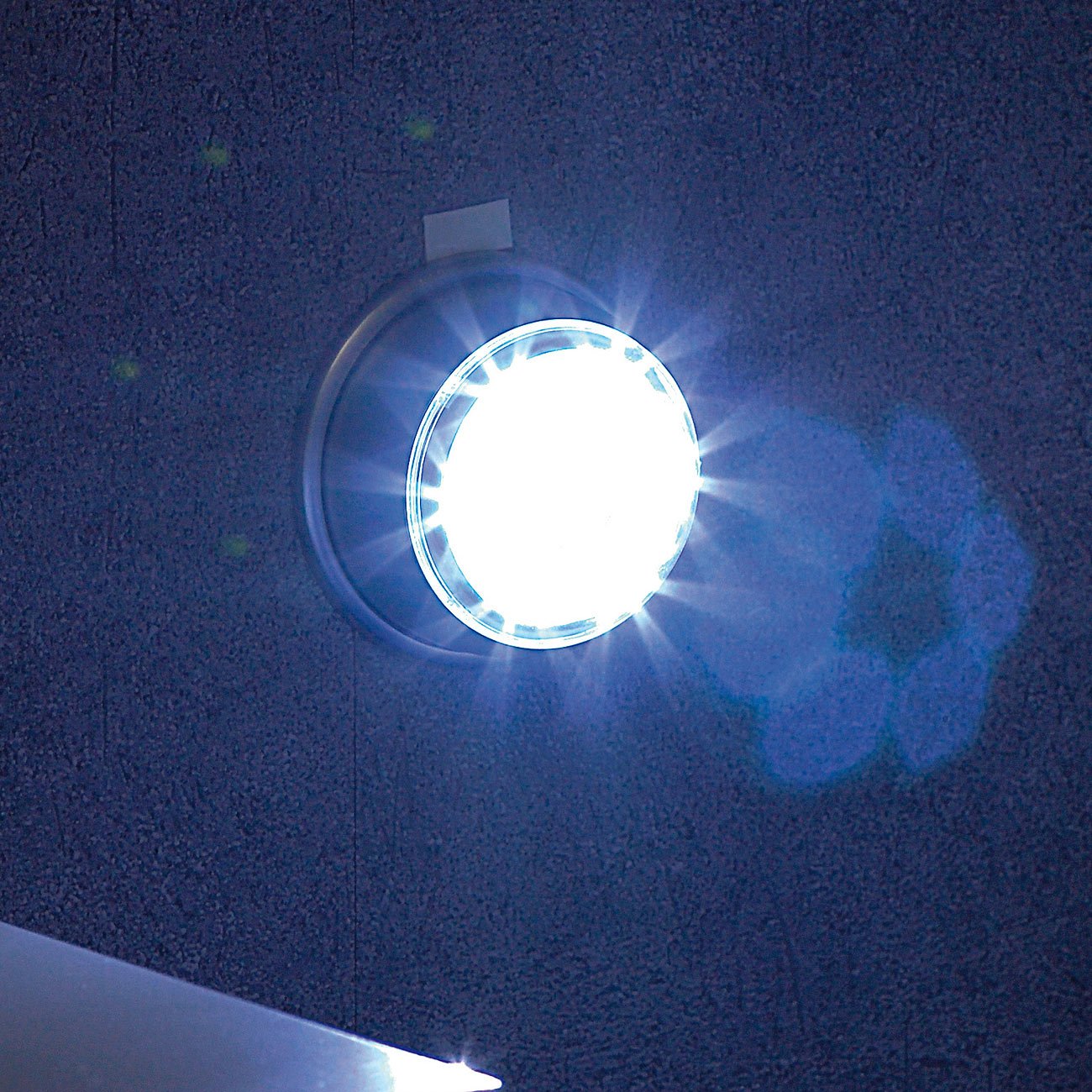 Lunartec Außenbeleuchtung LED Bewegungsmelder IP44 Magnet 100lm