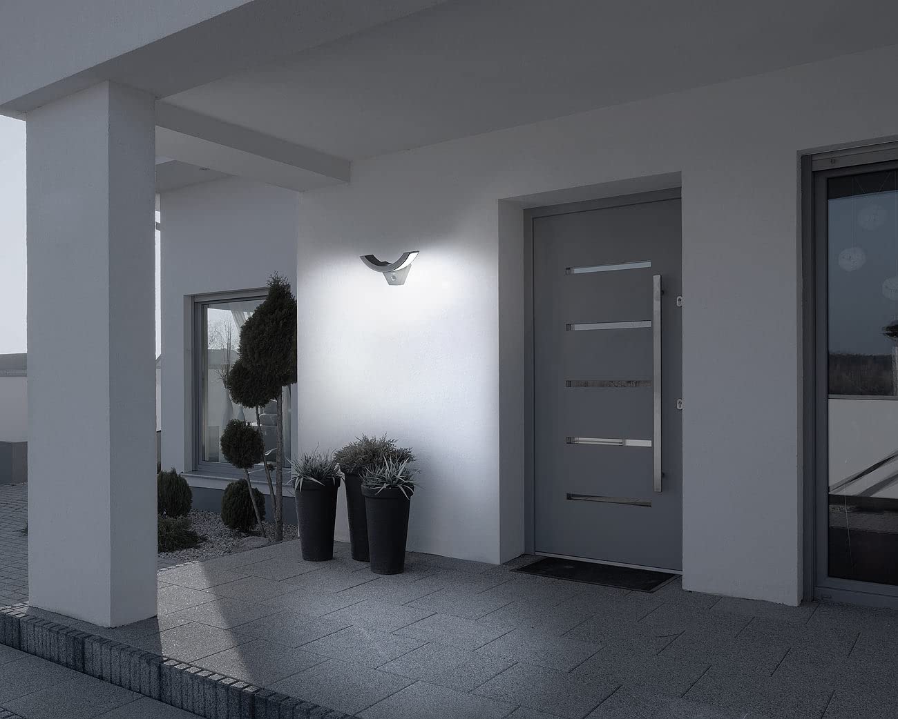 Lunartec Außenbeleuchtung LED-Wandleuchte 1100 lm IP54 Sensor