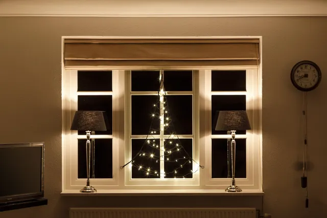 Fairybell Standard Fensterbaum 125 cm warmweiß 60 LED