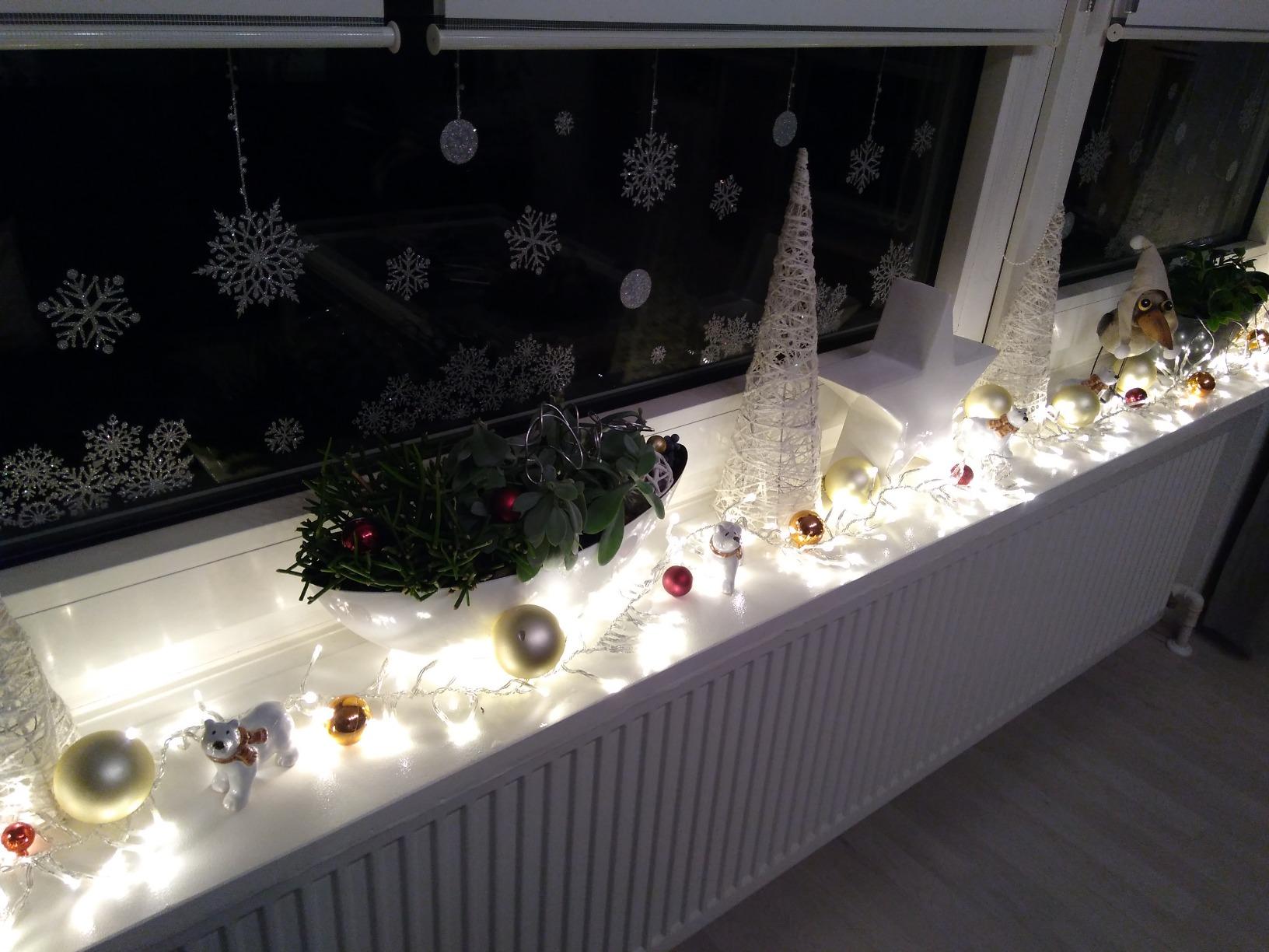 Lunartec Licht-Dekoration Cluster Lichterkette 300 LED warmweiß 8m