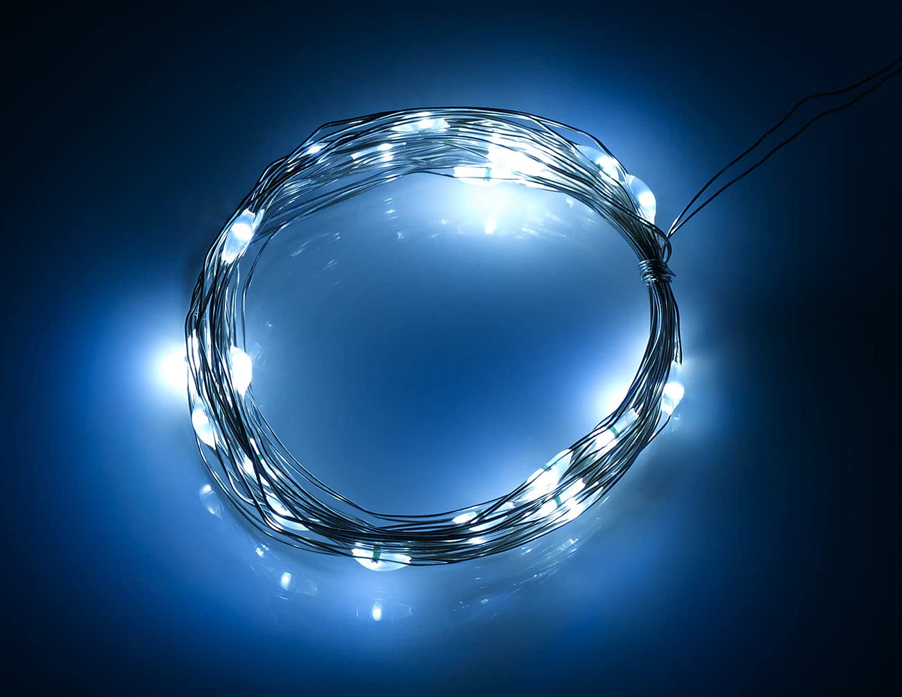 Lunartec Licht-Dekoration Lichtervorhang 3x3m 300 LEDs weiß