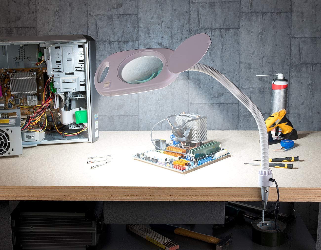 Lunartec LED-Uhren Glas-Lupenleuchte 5-fach 450 lm weiß