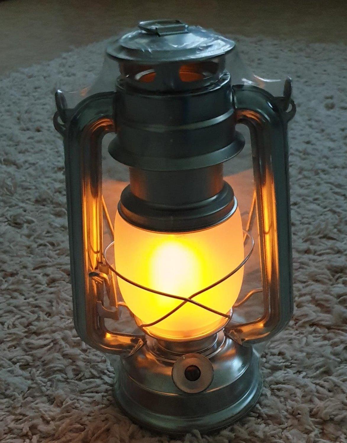 Lunartec Taschenlampen LED-Sturmlaterne Flammeneffekt silber 25 cm