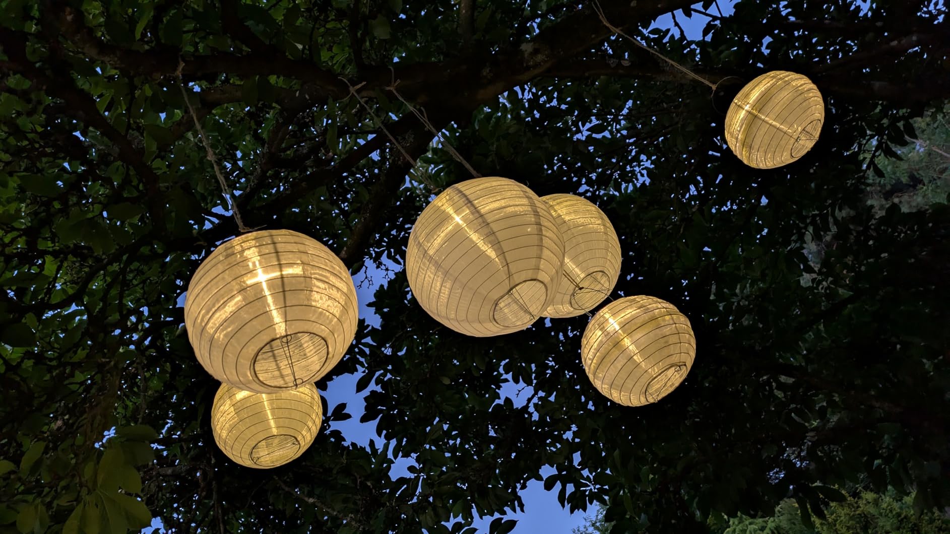 Qedertek Lighting Solarlampions 30cm warmweiß 2 Stück
