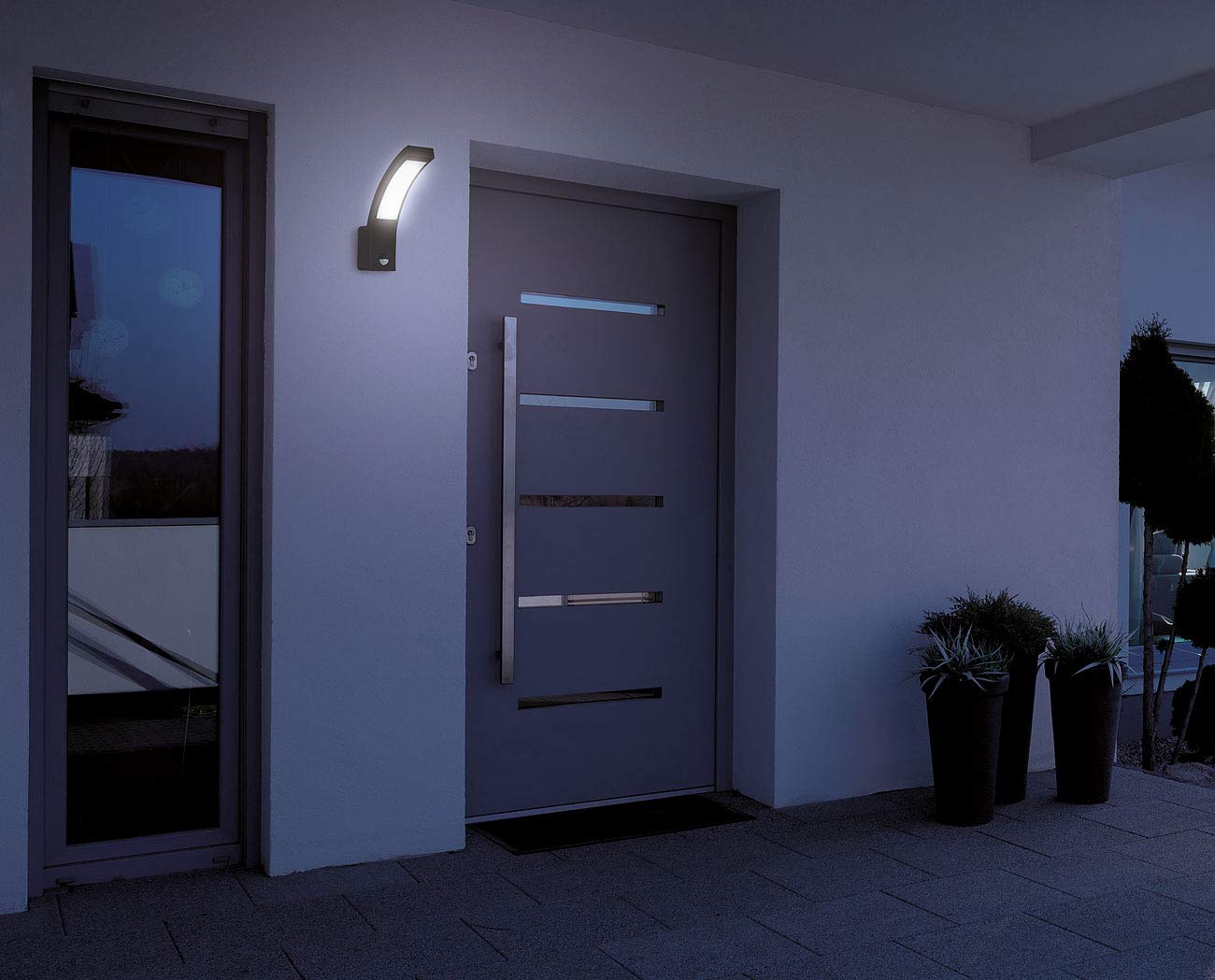 Lunartec LED-Außenwandleuchte 1100 Lumen weiß mit Sensor