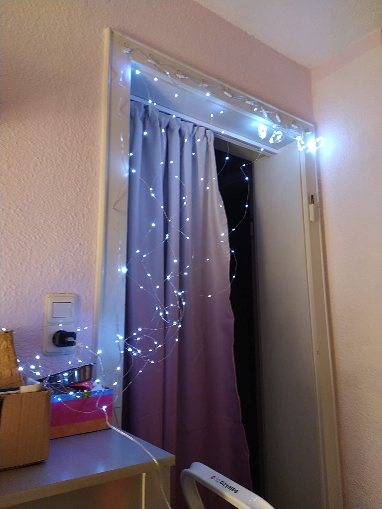 Lunartec Licht-Dekoration Lichtervorhang 3x3m 300 LEDs weiß
