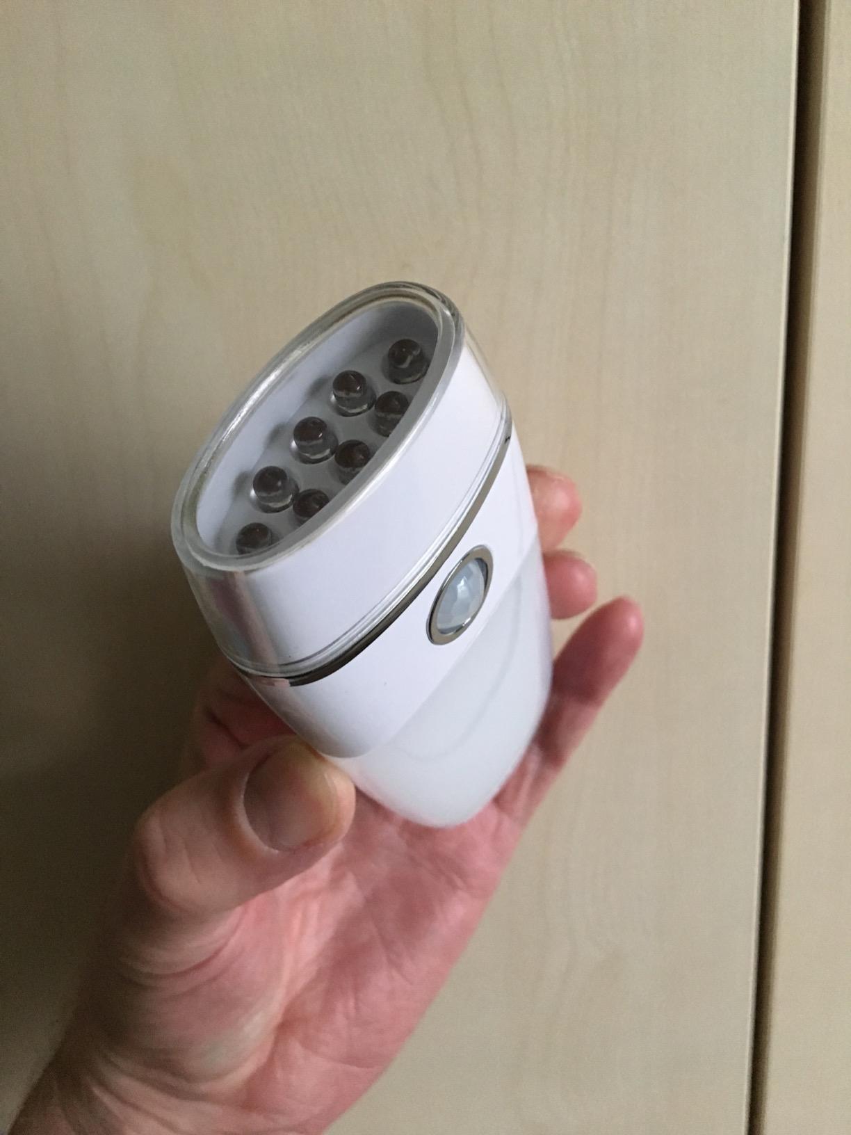 Lunartec 4in1 Steckdosenlampe Nachtlicht mit Akku