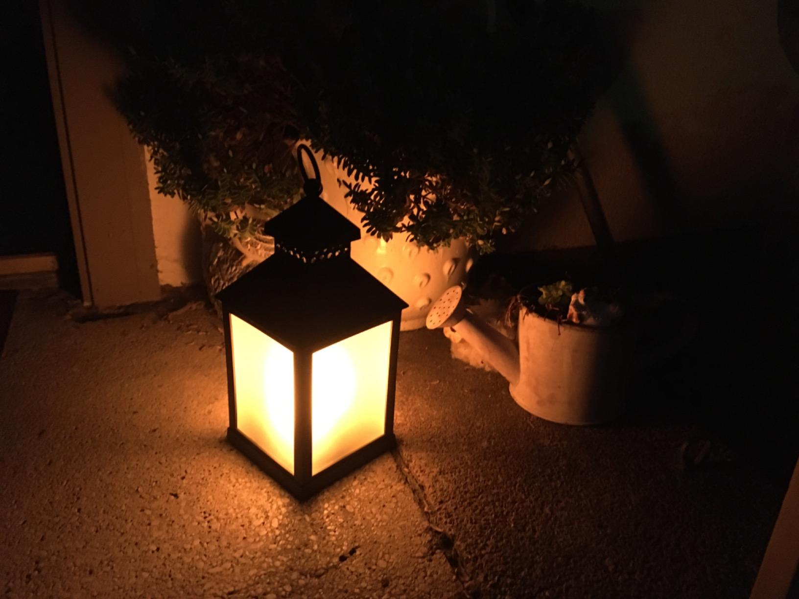 Lunartec Außenbeleuchtung LED-Laterne 4er Pack schwarz Timer