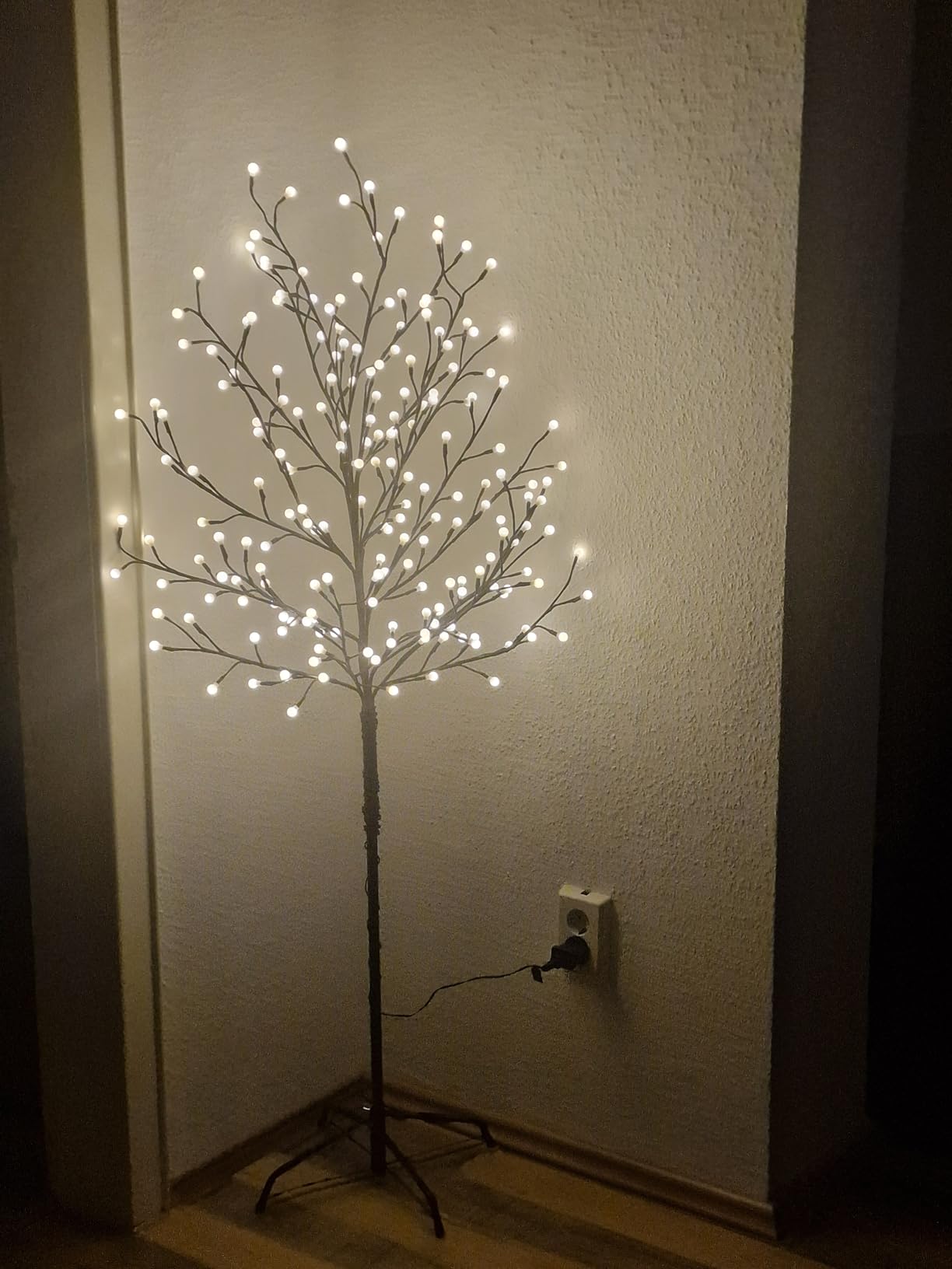 Lunartec Außenbeleuchtung LED-Deko-Baum 150 cm 200 LEDs warmweiß