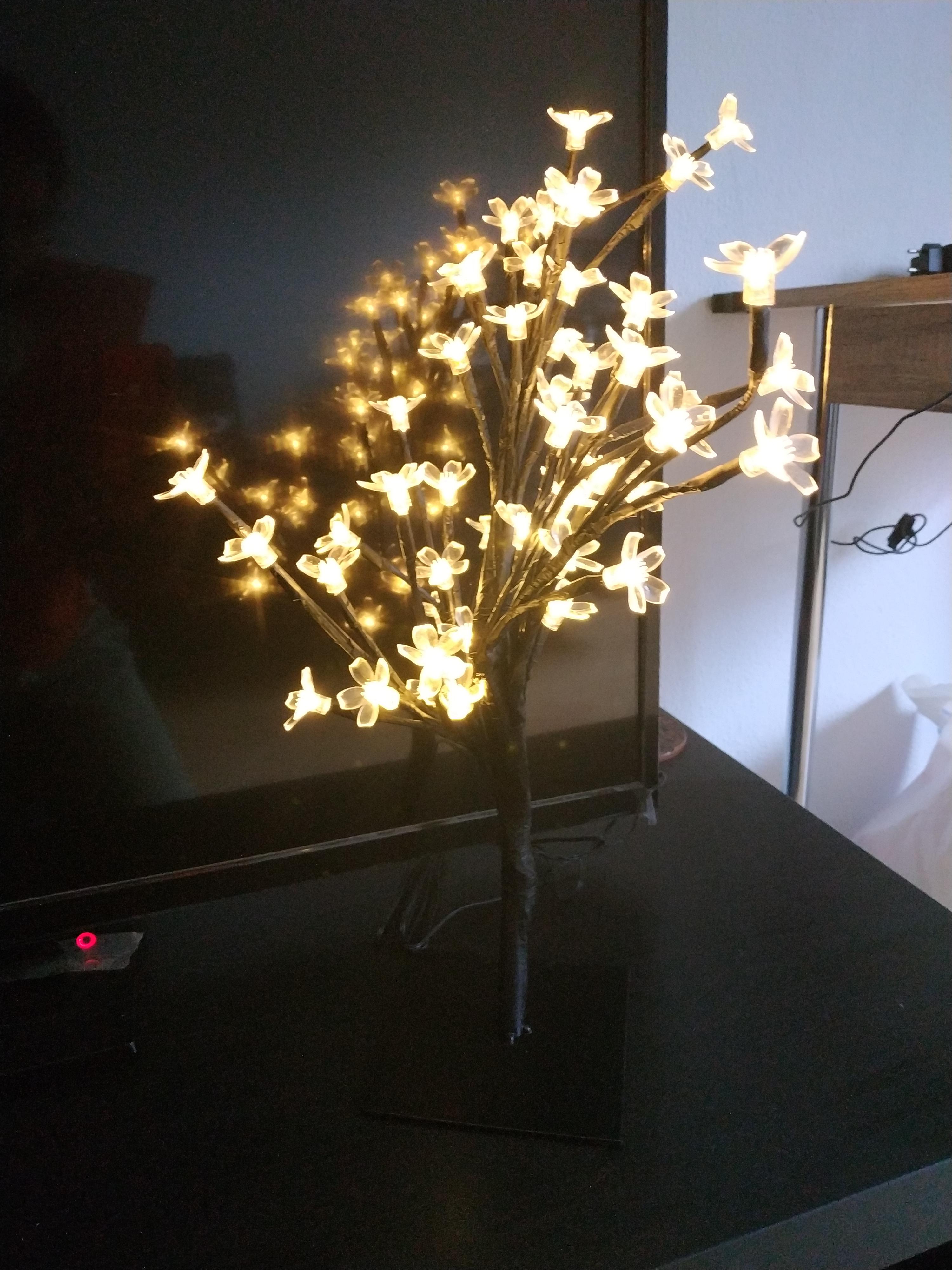 Lunartec Licht-Dekoration LED-Lichterbaum 48 Blüten warmweiß 45 cm