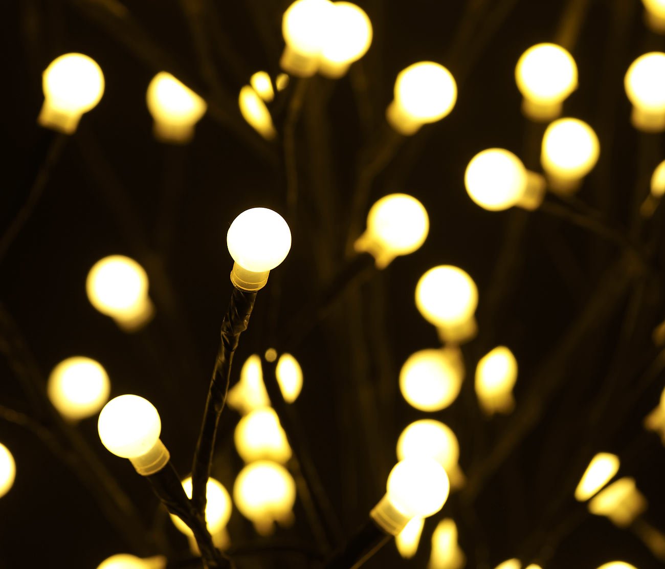Lunartec Außenbeleuchtung LED-Deko-Baum 150 cm 200 LEDs warmweiß
