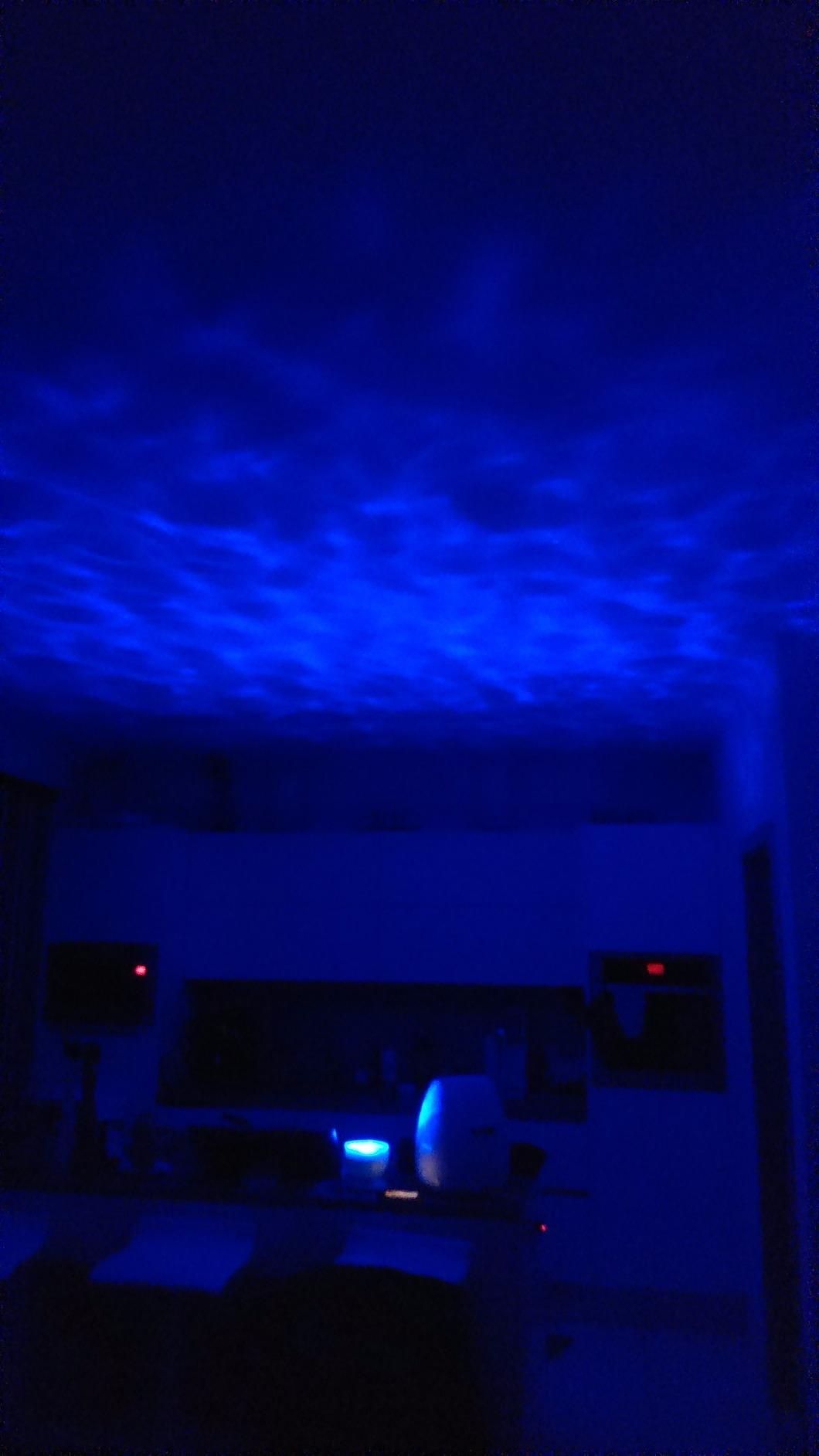 Lunartec Wellenprojektor Wasser-LED-Projektor Lautsprecher