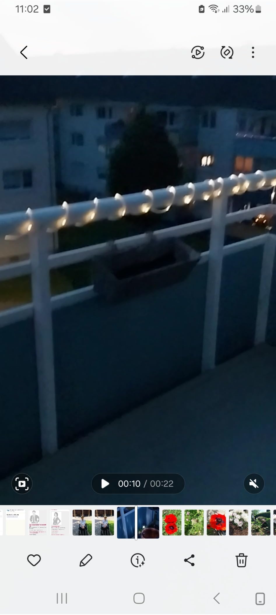 Bxroiu Lichtschlauch 10 m 100 LED Schlauch Weiß solar