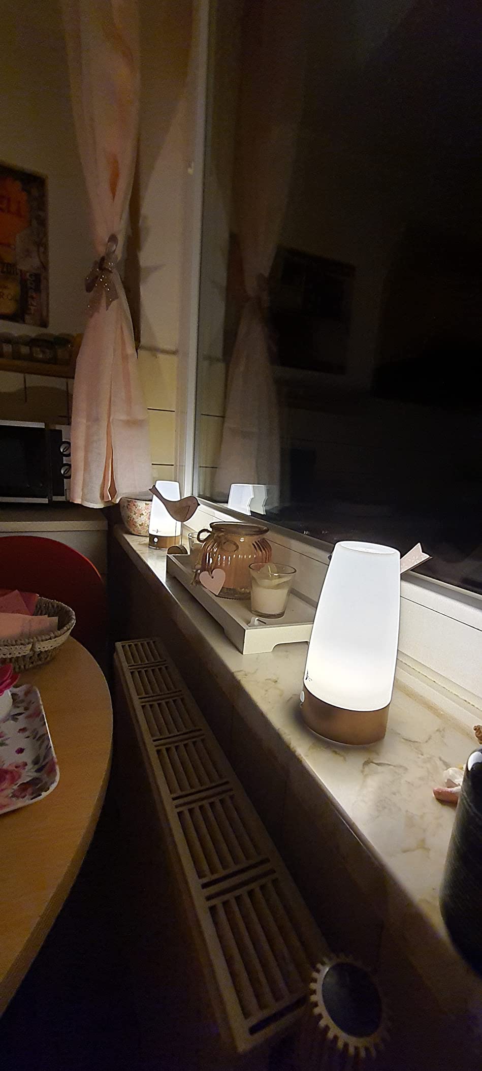 Lunartec Innenbeleuchtung LED Akku Tischlampe warmweiß PIR 2er-Set