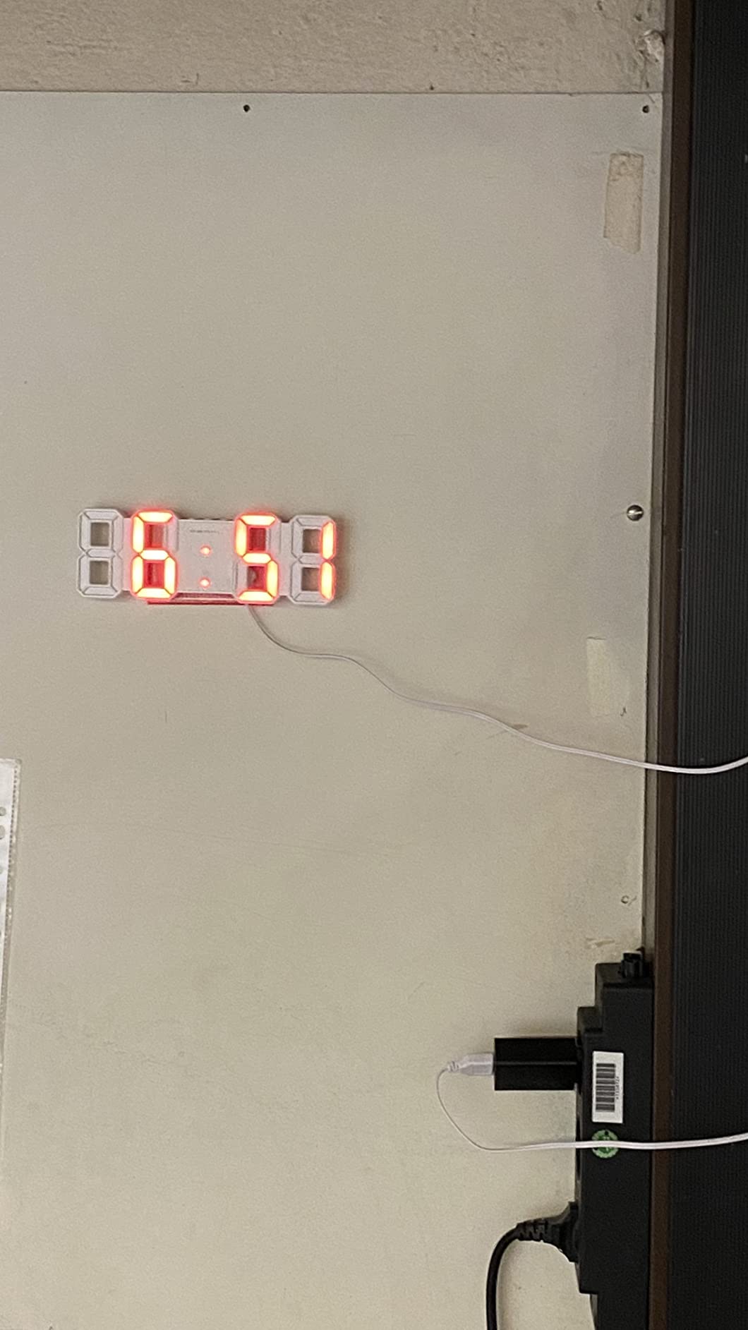 Lunartec LED-Uhren USB Tisch- Wanduhr weiß-rot mit Wecker