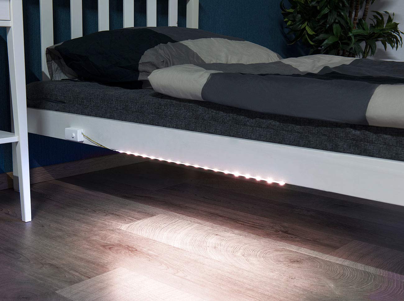 Lunartec Leuchtmittel LED-Streifen 2er-Set 100 cm mit Bewegungsmelder