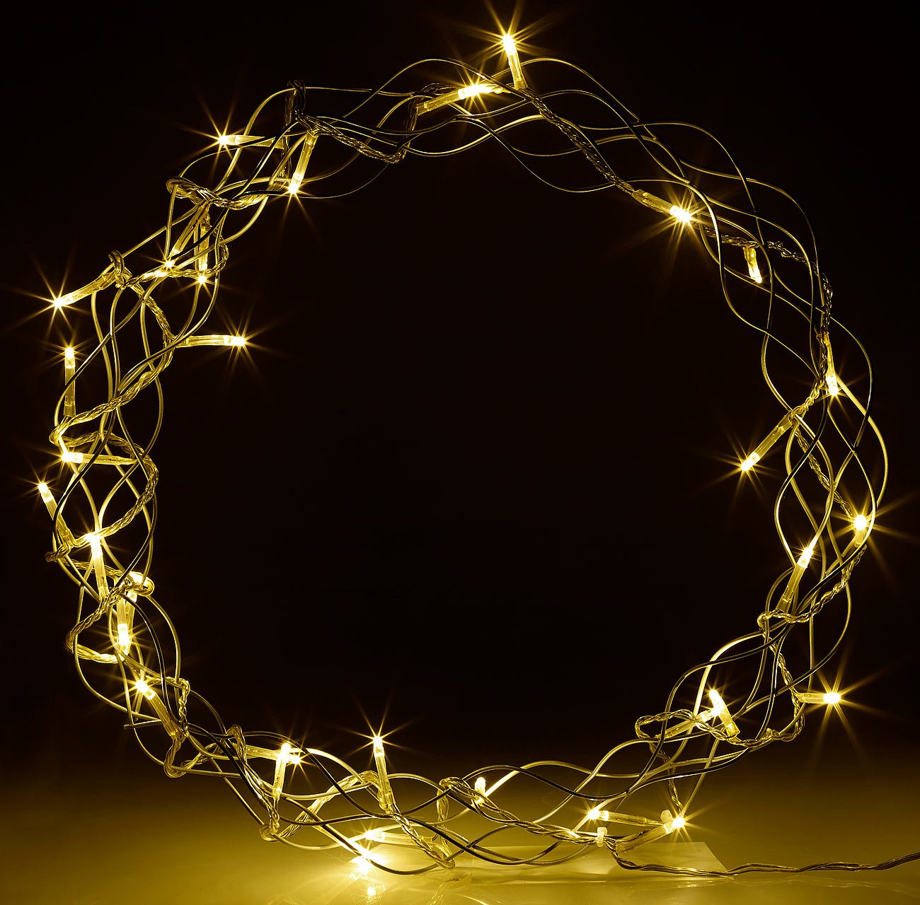 Lunartec Licht-Dekoration LED-Lichtkranz 32 LEDs 30 cm 2er-Set
