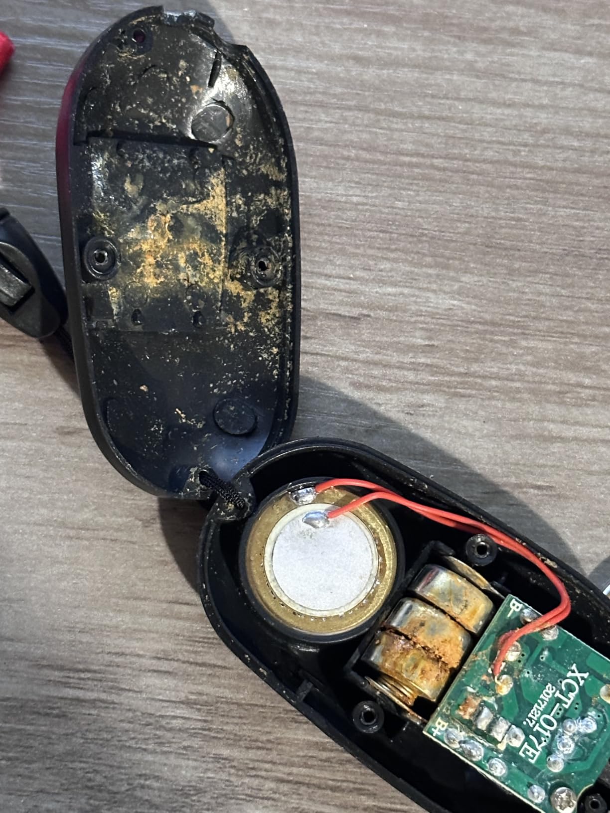 Bxroiu Persönlicher Sicherheitsalarm 130 dB LED mehrfarbig