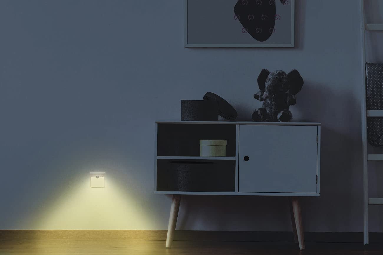 Lunartec Akku LED-Nachtlicht Bewegungsmelder warmweiß