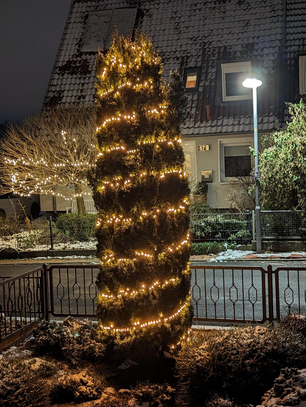 elktry Lichterkette 50m 2000 LED warmweiß mit Memory IP44