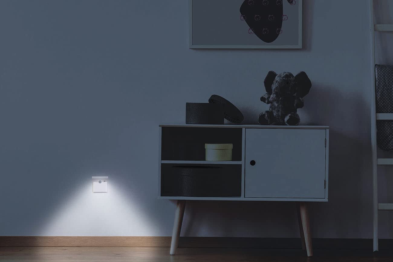 Lunartec Akku LED-Nachtlicht Bewegungsmelder warmweiß