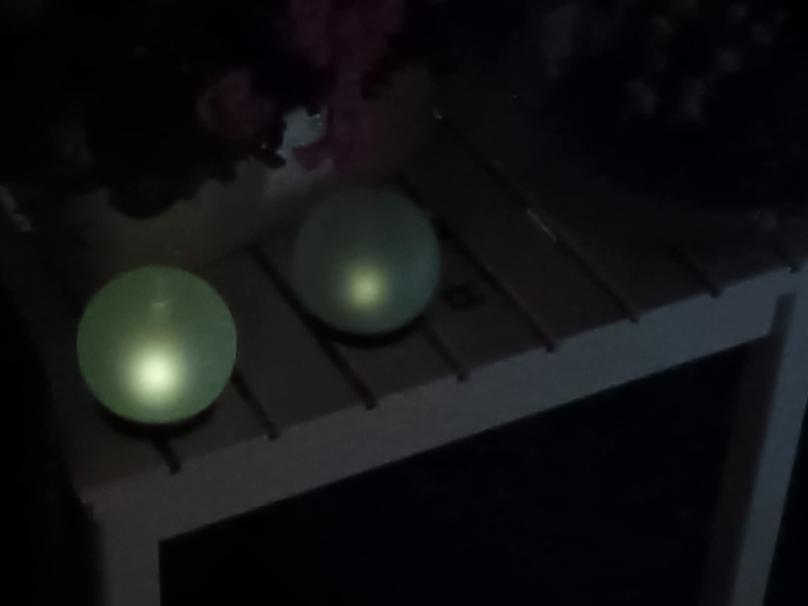 Lunartec Licht-Dekoration Solarkugel Glas 9 cm 2er-Set weiß