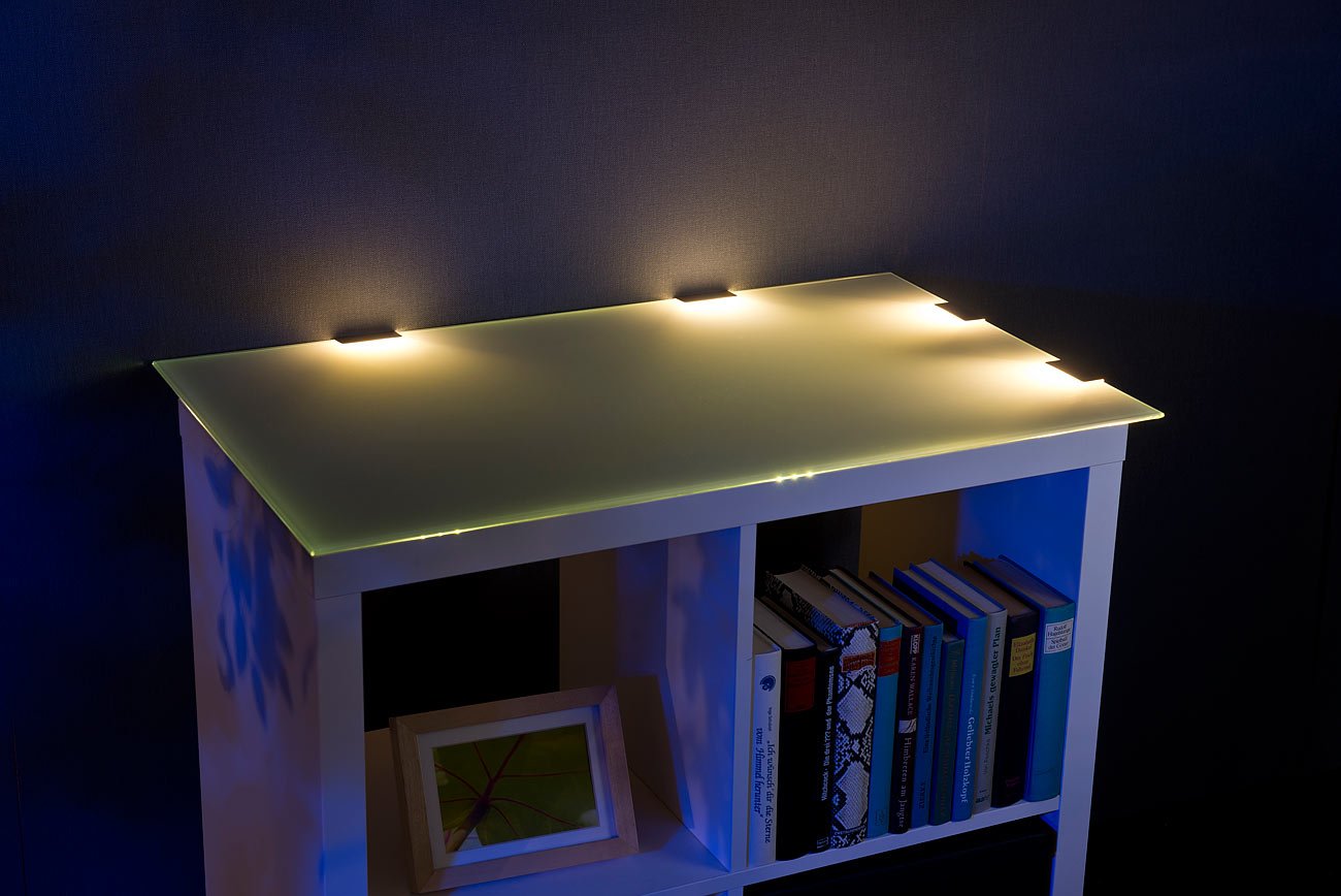 Lunartec Glasbodenbeleuchtung 4 Clips 12 LEDs warmweiß