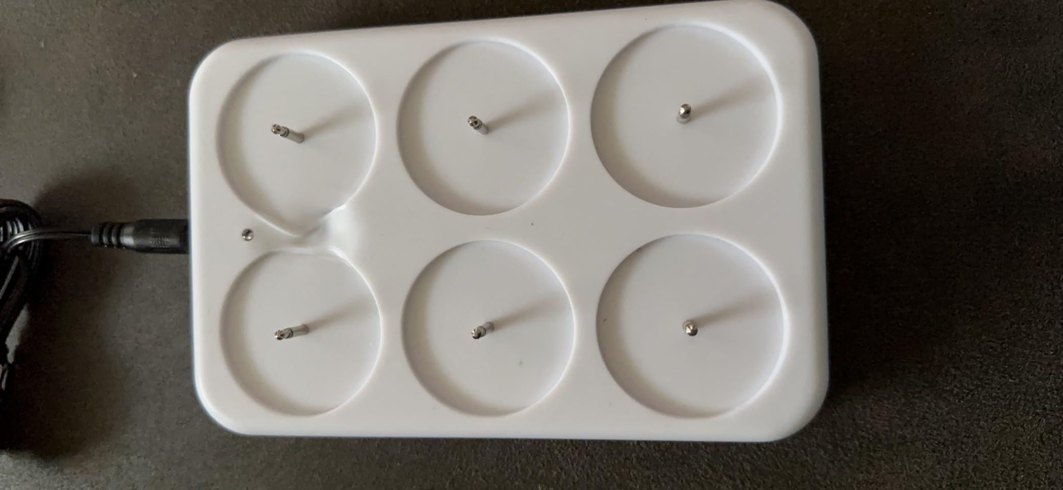 Lunartec Licht-Dekoration LED Teelicht 12er-Set mit Ladestation