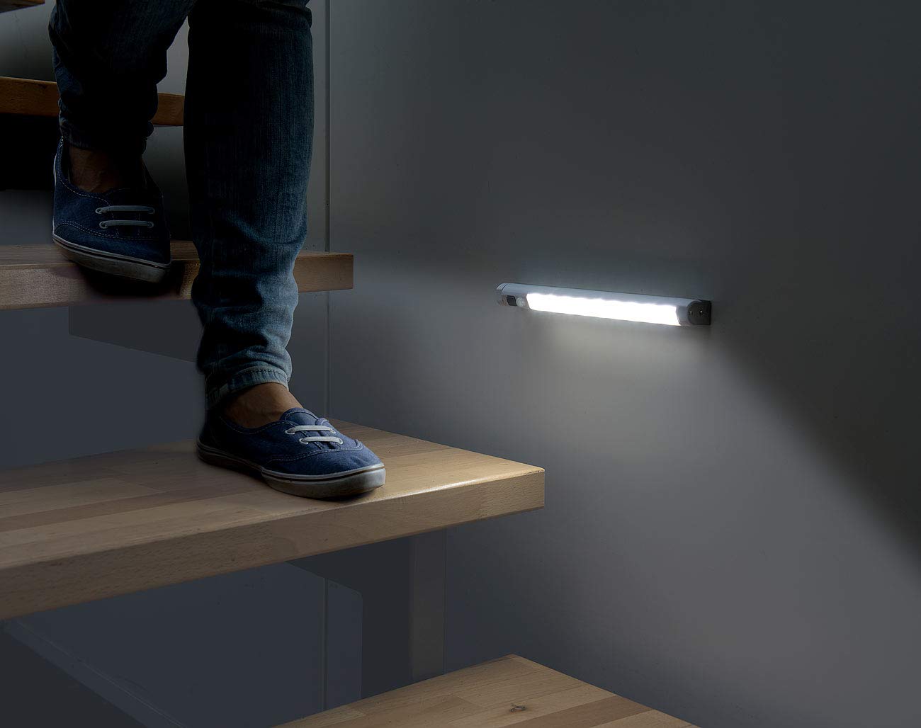 Lunartec Lichtleiste Batterie 4er-Set PIR tageslichtweiß
